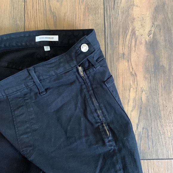 Good American Side Zip Jeans - Picture 2 of 6